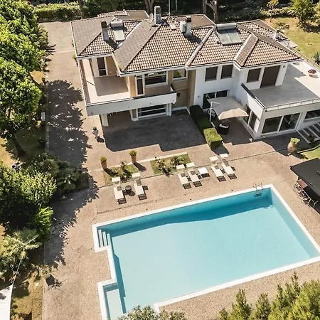 Benvenuti A Eden, Con Piscina E Giardino * Pesaro
