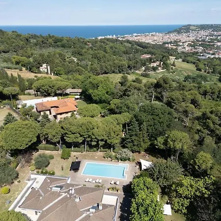 Villa Benvenuti A Eden, Con Piscina E Giardino
