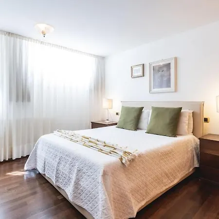 Benvenuti A Eden, Con Piscina E Giardino Willa