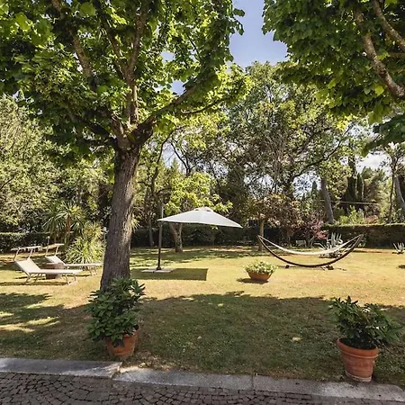 Benvenuti A Eden, Con Piscina E Giardino * Πέζαρο